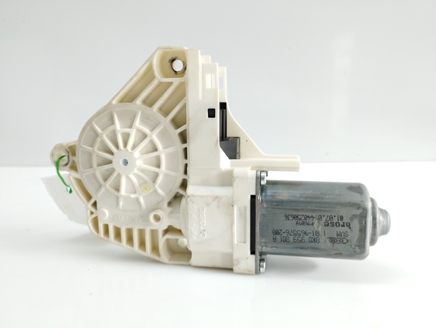 8K0959801A Motor del elevalunas eléctrico comprar Girona