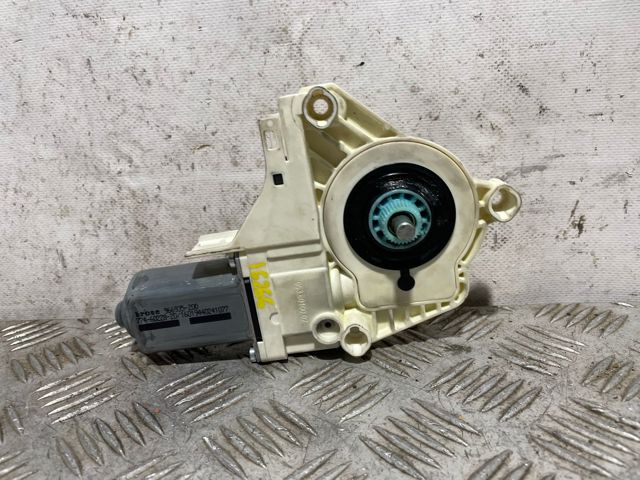 8K0959801A Motor del elevalunas de la puerta delantera izquierda  comprar en Reus