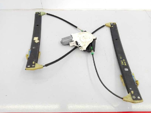 VAG 8K0959801A Motor del elevalunas de la puerta delantera izquierda  comprar en Murcia