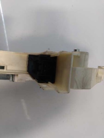 8K0959802A Motor del elevalunas de la puerta delantera derecha  disponible Burgos