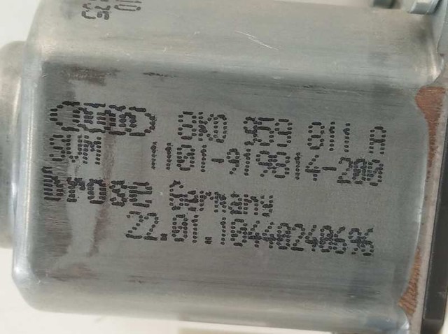 8K0959811A Motor del elevalunas de la puerta trasera izquierda  disponible Burgos