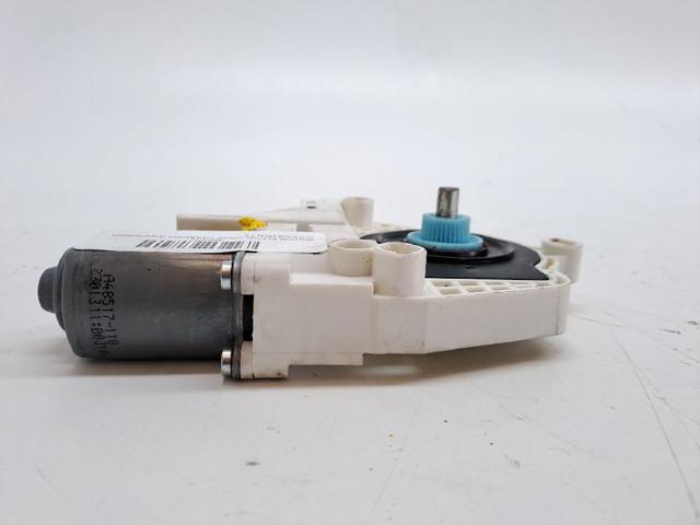 8K0959811A Motor del elevalunas de la puerta trasera izquierda comprar Sevilla