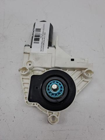 Motor eléctrico, elevalunas, puerta trasera izquierda 8K0959811C VAG