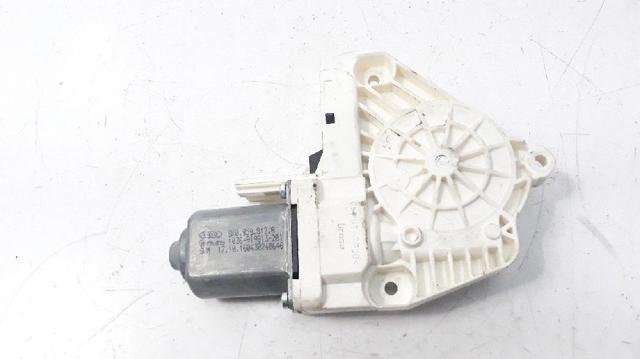 8K0959812A Motor del elevalunas de la puerta trasera derecha  comprar en Pontevedra