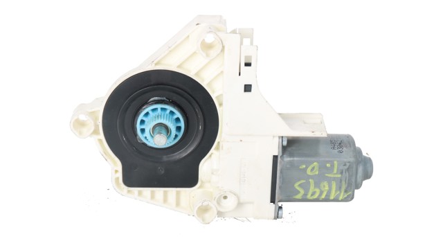VAG 8K0959812A Motor del elevalunas de la puerta trasera derecha  disponible Lugo