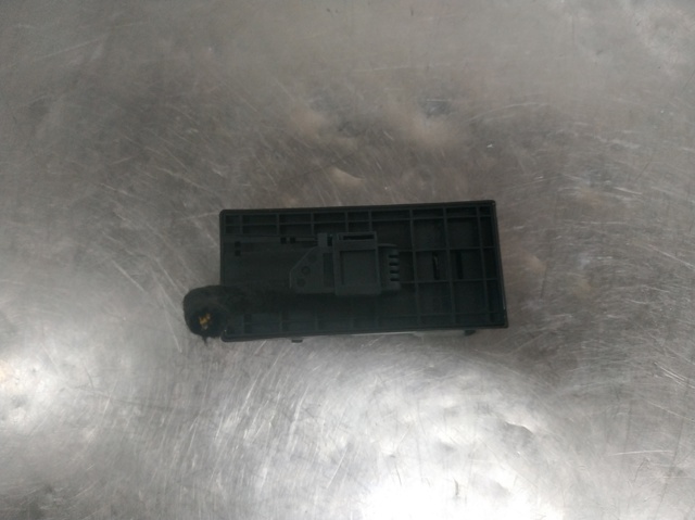 8K0959851D VAG Interruptor de elevalunas delantera izquierda  en stock Córdoba