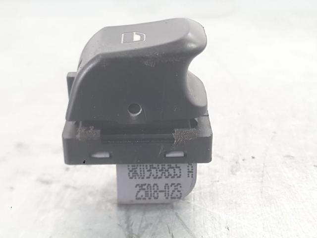8K0959855A Botón de elevalunas delantero derecho comprar Almería