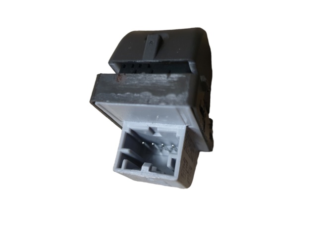 8K0959855A VAG Botón de encendido del motor del elevalunas delantero derecho  disponible Alicante