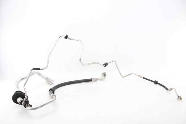 8K1260712K Manguera de aire acondicionado de condensador a evaporador  disponible Burgos