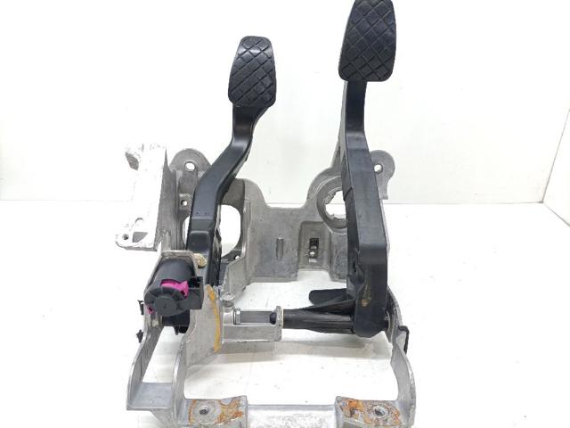 Pedal del embrague 8K1721316B VAG