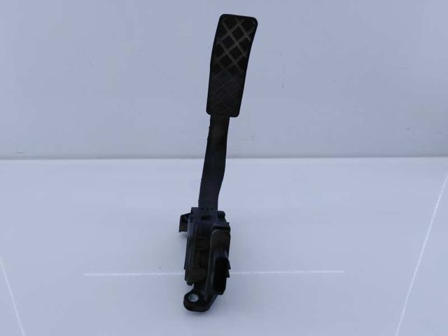 8K1721523A Pedal del acelerador  disponible Utrera