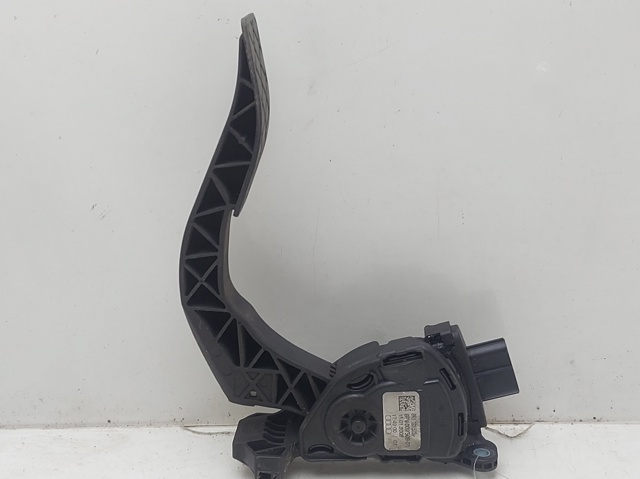 8K1723523 VAG Pedal del acelerador  comprar en Oviedo