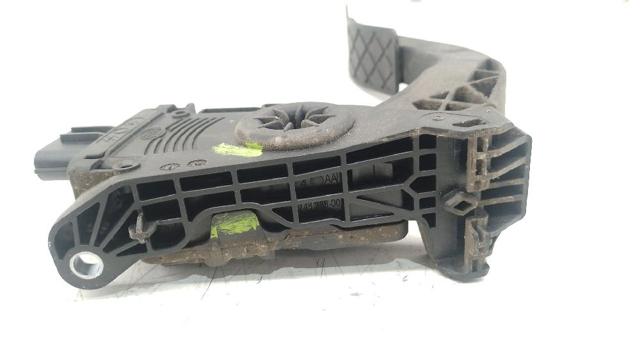 8K1723523A Pedal del acelerador  en stock Sabadell