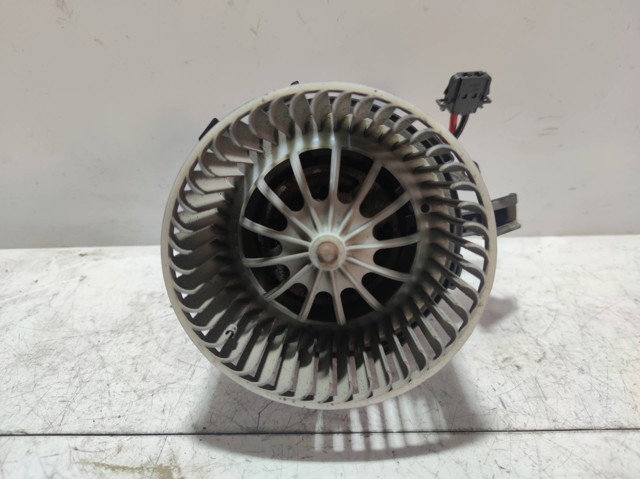 VAG 8K1820021  en stock Terrassa