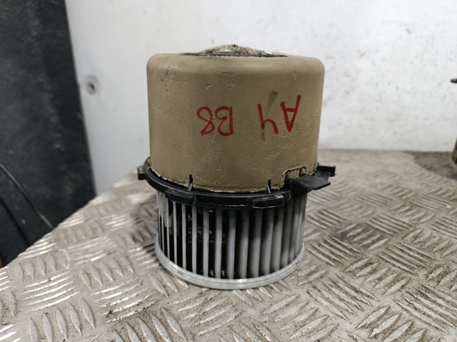 8K1820021 VAG