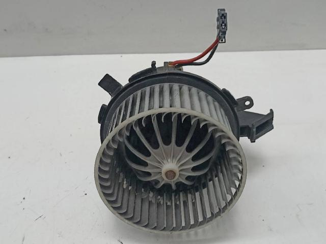8K1820021C VAG Motor del ventilador del calefactor  comprar en Jaén