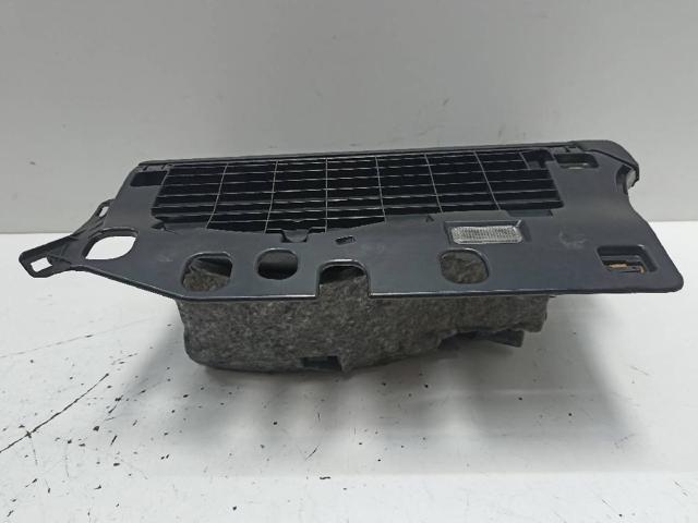 VAG 8K1857035B Guantera comprar Pamplona