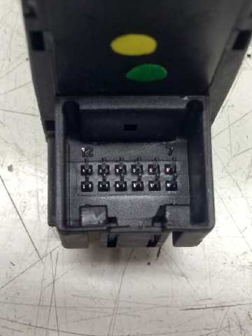 8K1927225C Interruptor del freno de estacionamiento electromecánico  en stock Sabadell