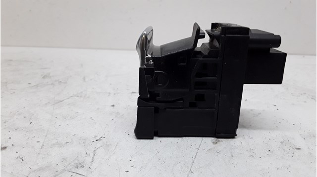 8K1927225C VAG Interruptor del freno de estacionamiento electromecánico  disponible Ourense