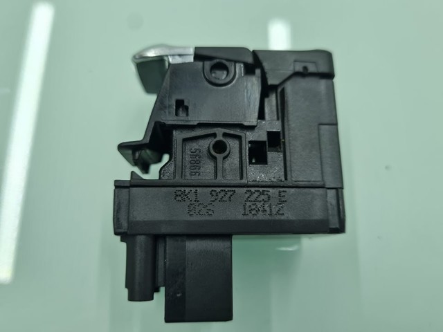 VAG 8K1927225E Interruptor del freno de estacionamiento electromecánico  en stock Valencia