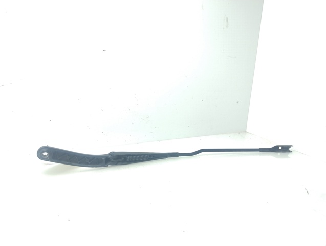 8K1955408 VAG Brazo del limpiaparabrisas  disponible Vigo