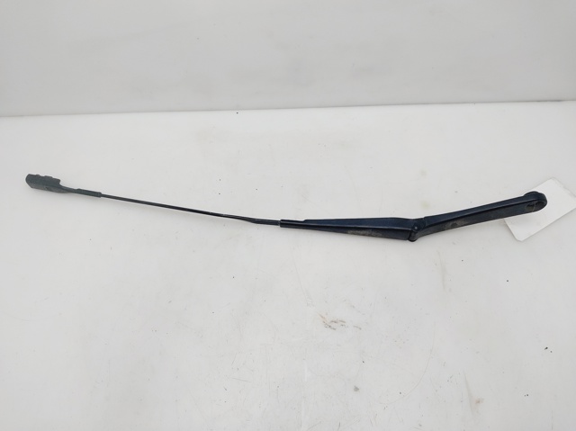 8K1955408 VAG Brazo del limpiaparabrisas  disponible Ourense