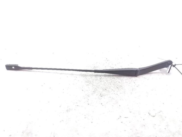 8K1955408 VAG Brazo del limpiaparabrisas  en stock Huelva