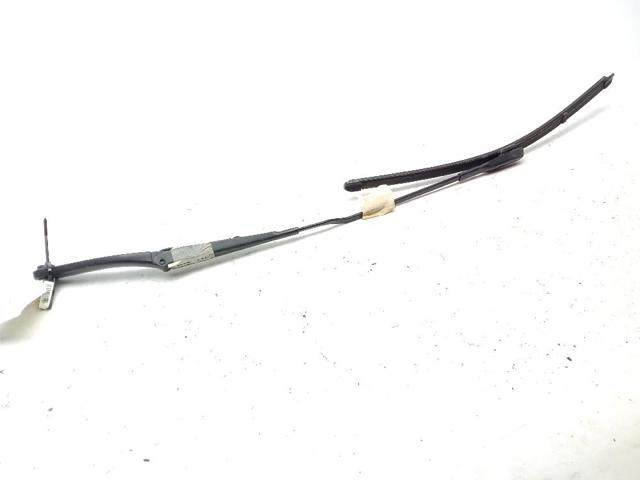 8K1955408 Brazo del limpiaparabrisas comprar Sevilla
