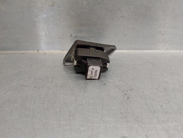 VAG 8K1962107A Interruptor de cierre centralizado  disponible Valladolid