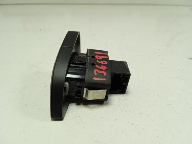 VAG 8K1962107A Interruptor de cierre centralizado  en stock Valencia