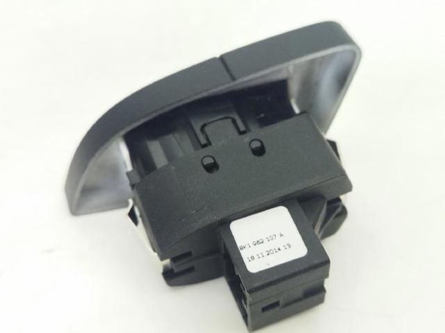 8K1962107A Interruptor de cierre centralizado  en stock Castellón