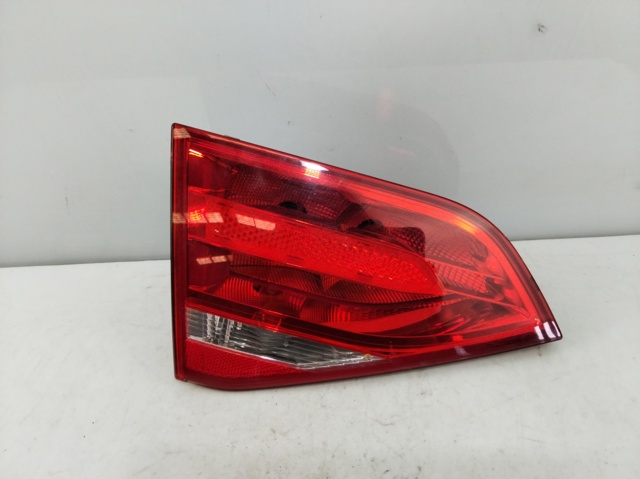 8K5945093 Piloto trasero interior izquierdo  en stock Granada