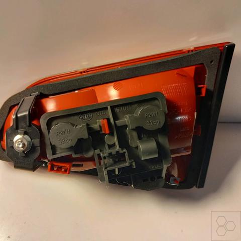 8K5945093K VAG Piloto trasero interior izquierdo  disponible Alicante