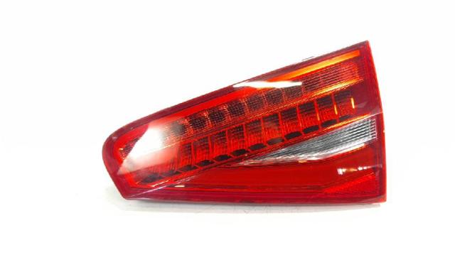 8K5945094AC Piloto trasero interior derecho  en stock Sabadell
