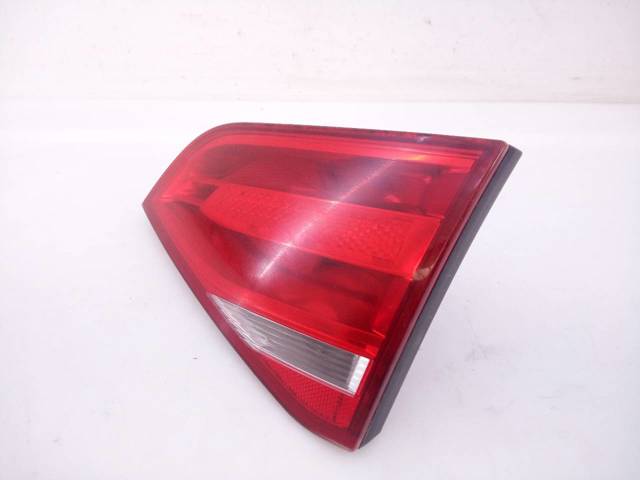 8K5945094D Piloto trasero interior derecho  en stock Granada