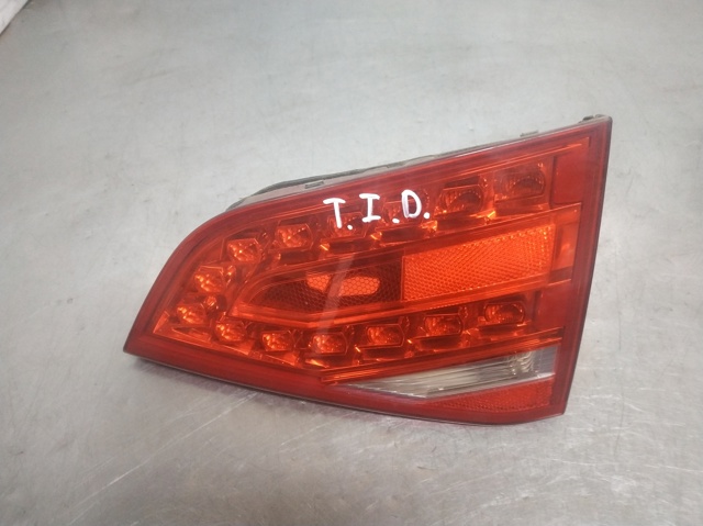 8K5945094K Piloto trasero interior derecho  disponible Burgos
