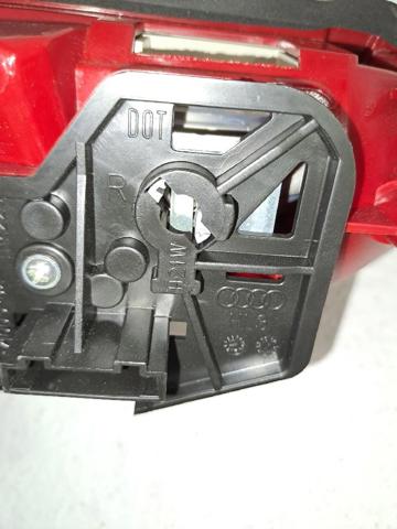 VAG 8K5945094K Piloto trasero interior derecho comprar Tarragona