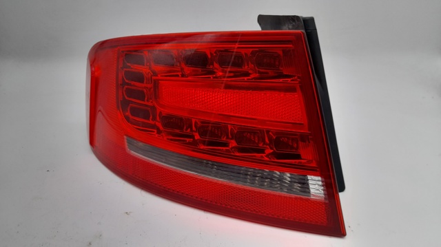 8K5945095B Piloto trasero exterior izquierdo  disponible Utrera