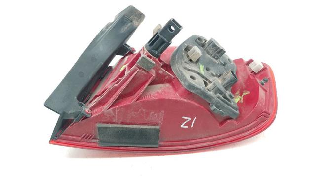 8K5945095D Piloto trasero exterior izquierdo comprar Sevilla