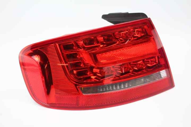 8K5945095K Piloto trasero exterior izquierdo comprar Sevilla