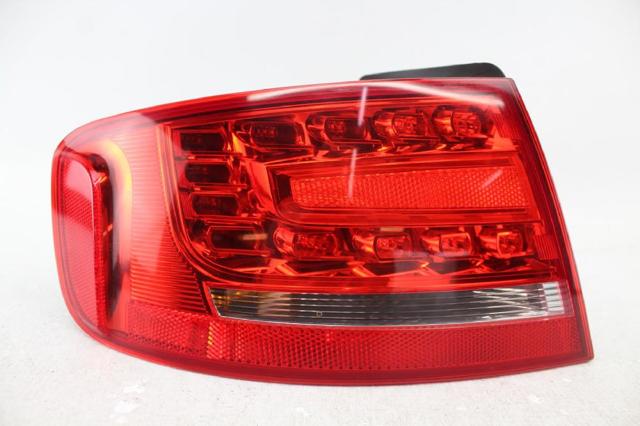 8K5945095K Piloto trasero exterior izquierdo  en stock Granada