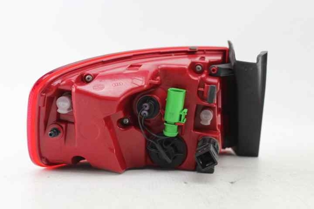 8K5945096AC VAG Piloto trasero exterior derecho  en stock Gandía