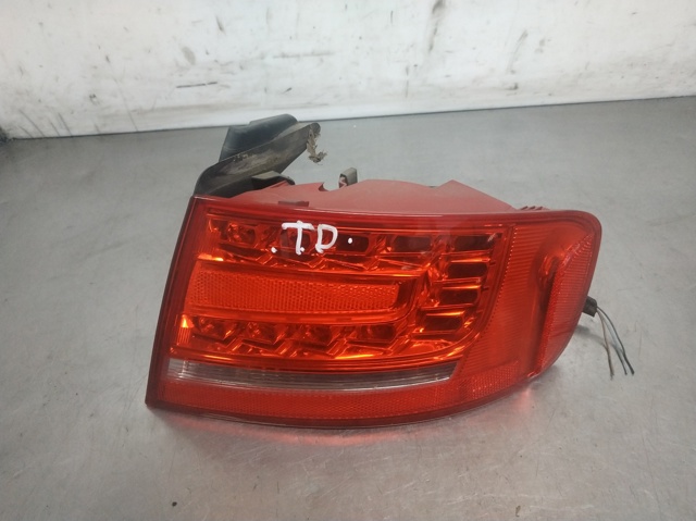 VAG 8K5945096K Piloto trasero exterior derecho  en stock Valencia