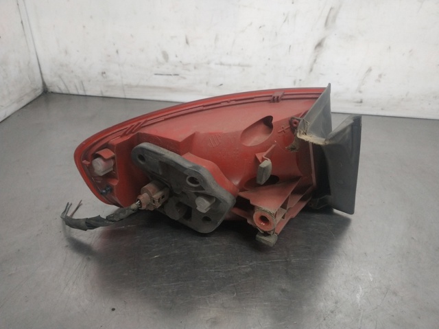VAG 8K5945096K Piloto trasero exterior derecho  en stock Salamanca