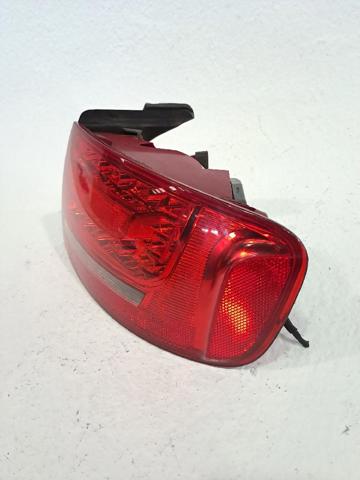 VAG 8K5945096K Piloto trasero exterior derecho  en stock Terrassa