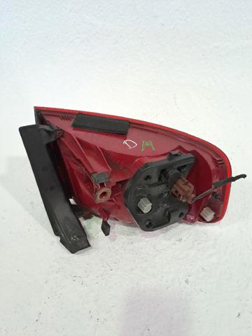 8K5945096K VAG Piloto trasero exterior derecho  disponible Ourense