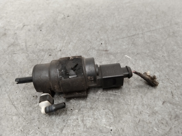 8K5955647 VAG Bomba de agua limpiaparabrisas, delantera comprar Alcalá