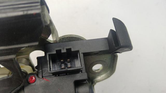 8K9827505 VAG Cerradura de tapa de maletero  comprar en Lleida
