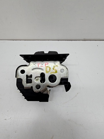VAG 8K9827505A Cerradura de tapa de maletero  comprar en Albacete
