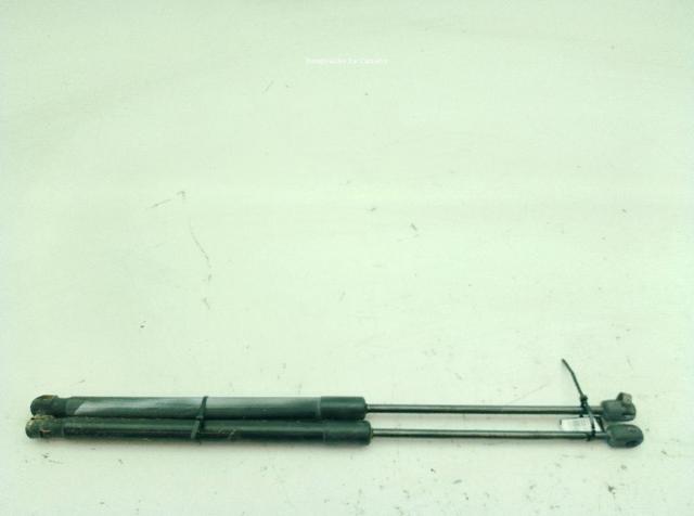 VAG 8K9827552B Amortiguador maletero  en stock Salamanca